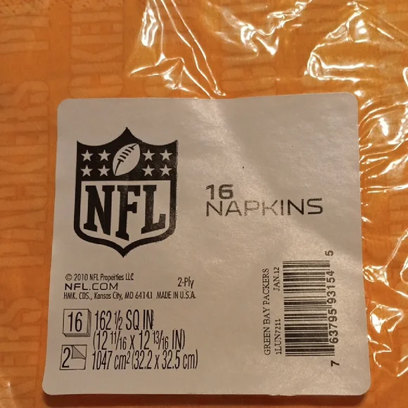 Packers Green and Gold Disposable Napkins - Picture 2 of 4